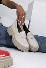Cargar imagen en el visor de la galería, Mocasin Kaitan
